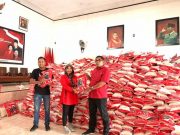 Mbak Puan Bantu Beras 8.400 Warga Kurang Mampu di Jepara