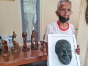 Mbah Yono Membuat Seni Kriya Wajah Ganjar dengan Sistem Tutul Tanah Liat