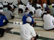 Merapatkan (Kembali) Saf Tarawih