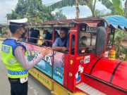 Kereta Kelinci Tak Penuhi Standar Keamanan dan Keselamatan Dilarang Beroperasi di Jalan Raya Blora