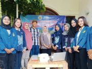 Tim PkM USM Gelar Sosialisasi Pengelolaan Manajemen dan Pengembangan Usaha Sade Ayam