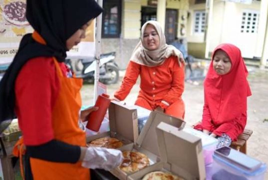 Penjualan Pizza Milik Ahmad Dzulfanni Meningkat Usai Ikuti Lapak Ganjar