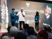 Ganjar Beri Kuliah Umum di Ubaya, Angkat Sejumlah Persoalan Bangsa