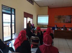 Tim PkM FE USM Beri Pelatihan Harga Pokok Penjualan bagi UMKM