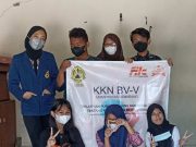 Mahasiswa KKN USM Sosialisasi Penggunaan Medsos dan Public Speaking