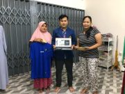 KKN-BV USM, Mahasiswa USM Ajak Pelaku UMKM di Desa Panjunan Jadi Content Creator