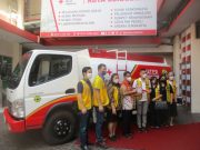 PMI Surakarta Terima Bantuan Truk Tanki dari Lions Club dan CV Wijaya Baru