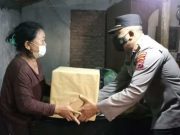 Sambut HUT Ke -6 Bhayangkara, Polsek Banjarsari Bagikan Sembako untuk Warga