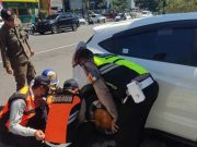 Dishub Berlakukan Gembok Ban Kepada Mobil yang Parkir di Zona Terlarang