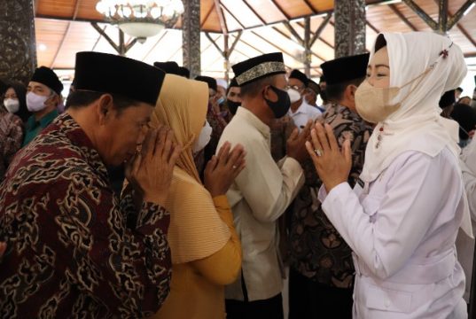 Bupati Brebes Lepas 476 Calhaj