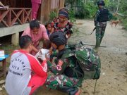 Satgas Yonif 405/SK Bantu Jemput Bola, Cegah Virus Rubella