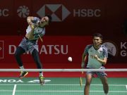 Daihatsu Indonesia Masters 2022 , Fajar/Rian ke Perempatfinal
