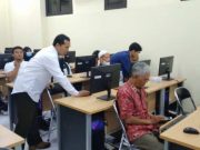 Tim PkM FTIK USM Beri Pelatihan Keterampilan Manajemen Digital bagi UMKM