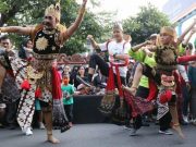 Pentas Gending Bung Karno di Jalan Slamet Riyadi Dipenuhi ‘Gatotkaca’