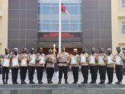 Menang Lomba Senam Maumere, 13 Polwan Polresta Surakarta Mendapat Penghargaan