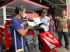 Kemensos RI Serahkan Bantuan untuk Keluarga Miskin dan Disabilitas Jepara
