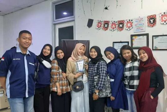 UKM Promise USM Studi Banding ke Radio Pro Alma Undip