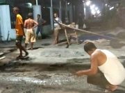 Berlubang Bahayakan Pengguna Jalan, Ini yang Dilakukan Warga Grogol Sukoharjo