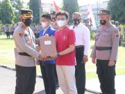 Kapolres Kebumen Beri Penghargaan ke Personel dan Siswa Berprestasi
