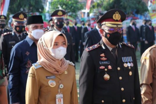 Wakil Bupati Ikuti Upacara Hari Bhayangkara ke-76 Secara Virtual