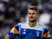 Laris Manis di Bursa Transfer