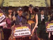 Tenun Seboro “Gupit Authentic of Kebumen” Raih Juara Harapan II di TMII