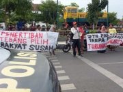 Tergusur Tanpa Relokasi, Aksi PKL Taman Pancasila Tegal Gelar Aksi