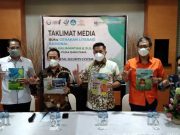 PT Pura Kudus Distribusikan 3,2 Juta Buku Gerakan Literasi Nasional
