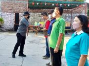 BBGRM Semarang Selatan Bagikan Bibit Tanaman dan Susu Cegah Stunting Anak