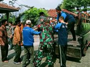 Mengurangi Risiko Bencana, Warga Sumber Lakukan Simulasi Pengungsian