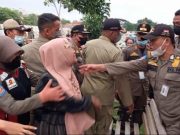 Penertiban PKL Jalan Pancasila Kota Tegal Ricuh