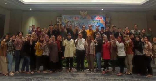 Jalin Kebersamaan, 56 Tenaga Kependidikan USM Ikuti Outbound