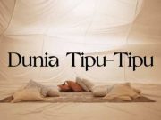 Lirik Lagu Yura Yunita “Dunia Tipu-Tipu”, Video Klip Tembus Sejuta Penonton dalam Sehari Cuplikan video klip lagu "Dunia Tipu-Tipu" milik penyanyi Yura Yunita. Foto: Youtube Yura Yunita.
