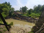 Jembatan Kuno Peninggalan Belanda Penghubungan Dua Kecamatan di Grobogan Roboh