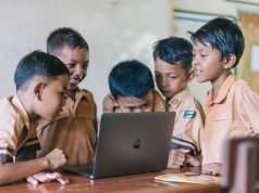 Guru Berdaya Ubah dalam Putaran Roller Coaster Merdeka Belajar