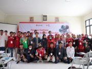 35 Sukarelawan PMI Berlatih Pertolongan Pertama Berbasis Masyarakat Ketua PMI Kebumen Sabar Irianto bersama para sukarelawan pada pelatihan pertolongan pertama di Aula PMI Jalan Srung BInang, Kamis 11/8.(Foto:SB/Humas PMI)