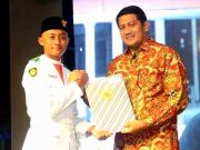 Penghargaan Kepada Warga Pacitan yang Beprestasi.