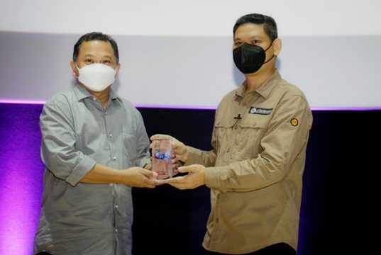 PT Semen Gresik Raih Marketeers SME Enablers Award 2022 karena Konsisten Berdayakan UMKM