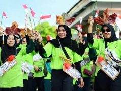 Ada Make Up Lukisan Merah Putih di Wajah Kaum Perempuan Pacitan