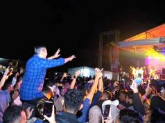 Bupati Pacitan Indrata Berjoget Ria Bersama Warga