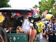 Warga Kebumen Berjubel Saksikan Karnaval HUT RI dan Hari Jadi ke 393