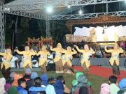 Wayangan di Pacitan, Bintang Tamu Gareng Tralala dan Lusi Brahman