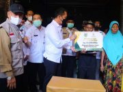 Bupati Hartopo Serahkan Bantuan Korban Kebakaran Ngembalrejo