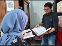 Benchmarking DKV Unisnu Jepara dengan DKV UNISS Kendal