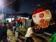 Truk Tanki BBM Pertamina Rem Blong di Tanah Putih Semarang 1 Orang Meninggal Dunia