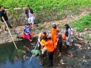 Ditemukan Mayat Laki-laki Mengambang di Aliran Sungai Jalan Sriwijaya Semarang