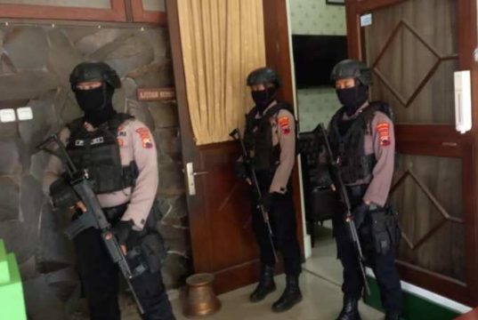 KPK Geledah Kantor Bupati Pemalang