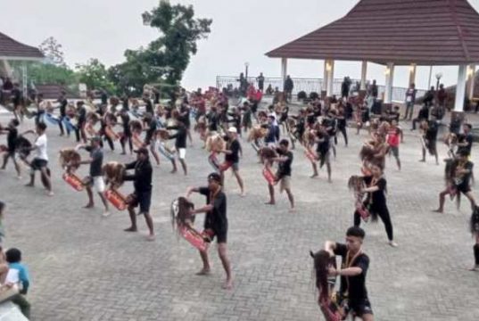 1.050 Seniman Desa, Minggu Pagi Ramaikan Simpanglima Semarang