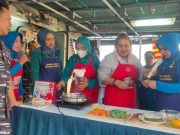 Mbak Ita Demo Masak Menu Resep Anti Stunting di Atas Kapal Perang