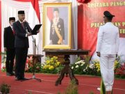 Lantik Penjabat Bupati Pati, Ganjar Ingatkan Integritas dan Antikorupsi